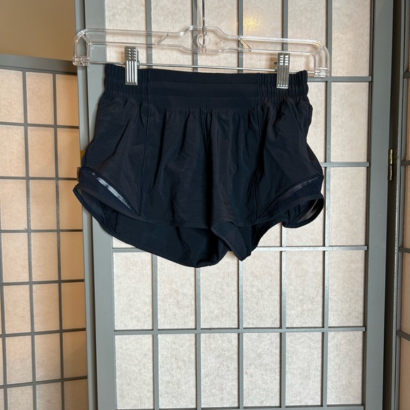lululemon athletica Pants - Lululemon Athletica Navy Athletic 2.25” Shorts